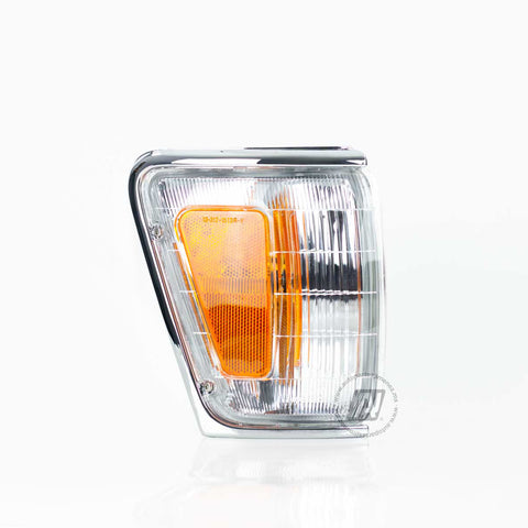 CUARTO PUNTA TOYOTA PICKUP 89-91 4X4 CON FOCO FILO CROMADO DER     DEPO     REF  013-3010-14