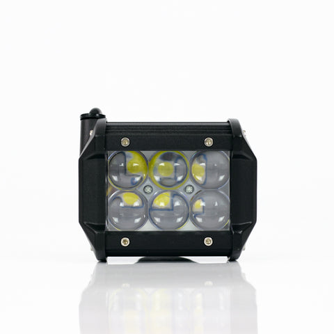 FARO AUXILIAR LED 6 LEDS 36W CUADRADO CON LUPA PIEZA      RACINGTEC