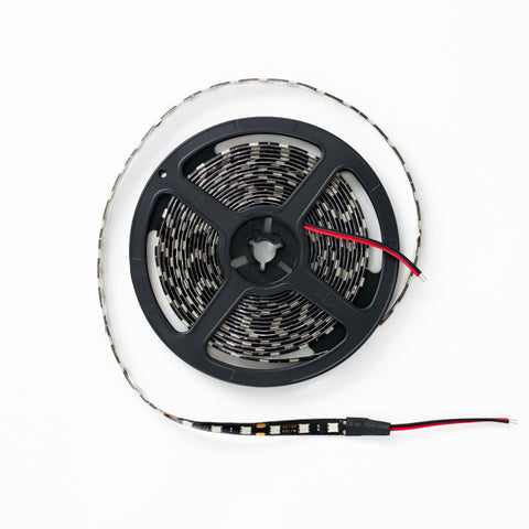 ROLLO LED 5050 SMD AMBAR FONDO NEGRO 5MT