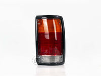 CALAVERA MAZDA PICKUP 86-93 FILO NEGRO DER   DEPO     REF  017-1905-00