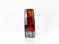 CALAVERA NISSAN PICK UP D21 94-01 AMBAR ROJO BLANCO DER      DEPO     REF 017-2305-00 327-R