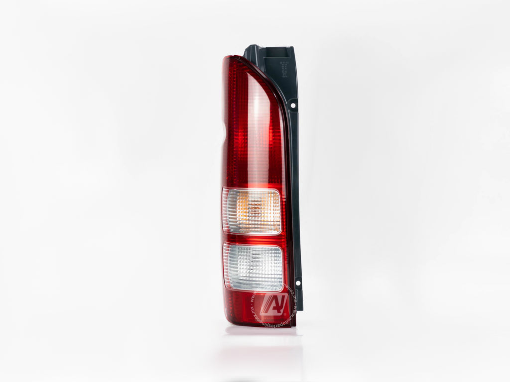 CALAVERA TOYOTA HIACE 06-13 CON FOCO IZQ     DEPO     REF 017-3005-01