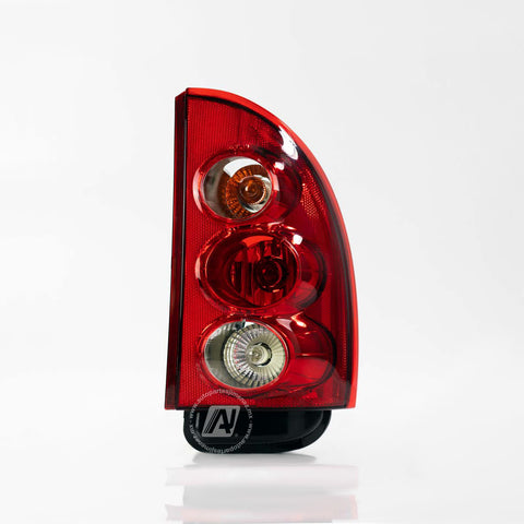 CALAVERA CHEVROLET CHEVY 04-08 5 PUERTAS CON FOCO DER     DEPO     REF 017-0614-18