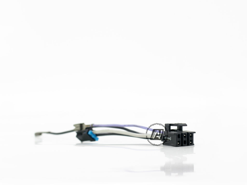 CONECTOR 4TERMINALES  BOMBA GASOLINA CHEVROLET COMPLETO