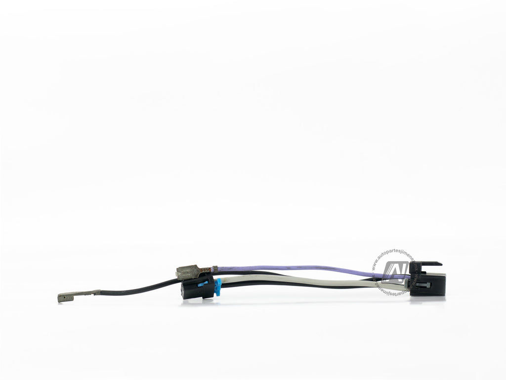 CONECTOR 4TERMINALES  BOMBA GASOLINA CHEVROLET COMPLETO