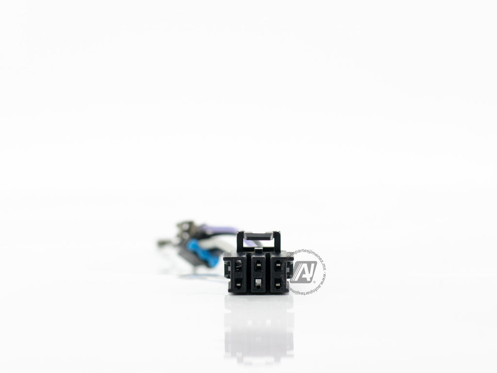 CONECTOR 4TERMINALES  BOMBA GASOLINA CHEVROLET COMPLETO