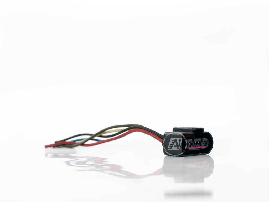 CONECTOR 5TERMINALES  BOMBA GASOLINA VW BORA E-8667M