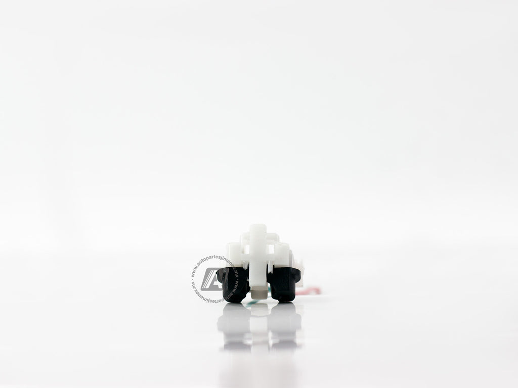 CONECTOR 2TERMINALES  INYECTOR CHEVROLET V8 TBI     REF  TJ-1  TJ-2  TJ-4  TJ-6