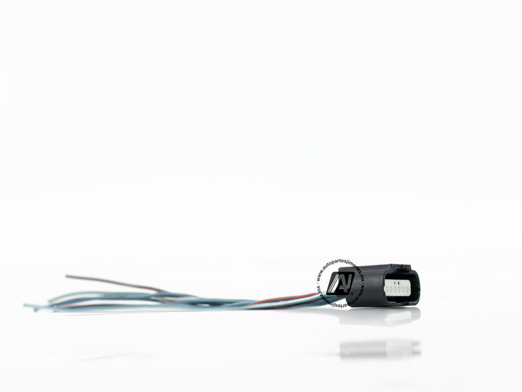 CONECTOR 6TERMINALES SENSOR DETECCION PUNTO CIEGO CHRYSLER PACIFICA CR-V RENAGADE 17-18 FIAT 500X 16-18     REF  S-2461