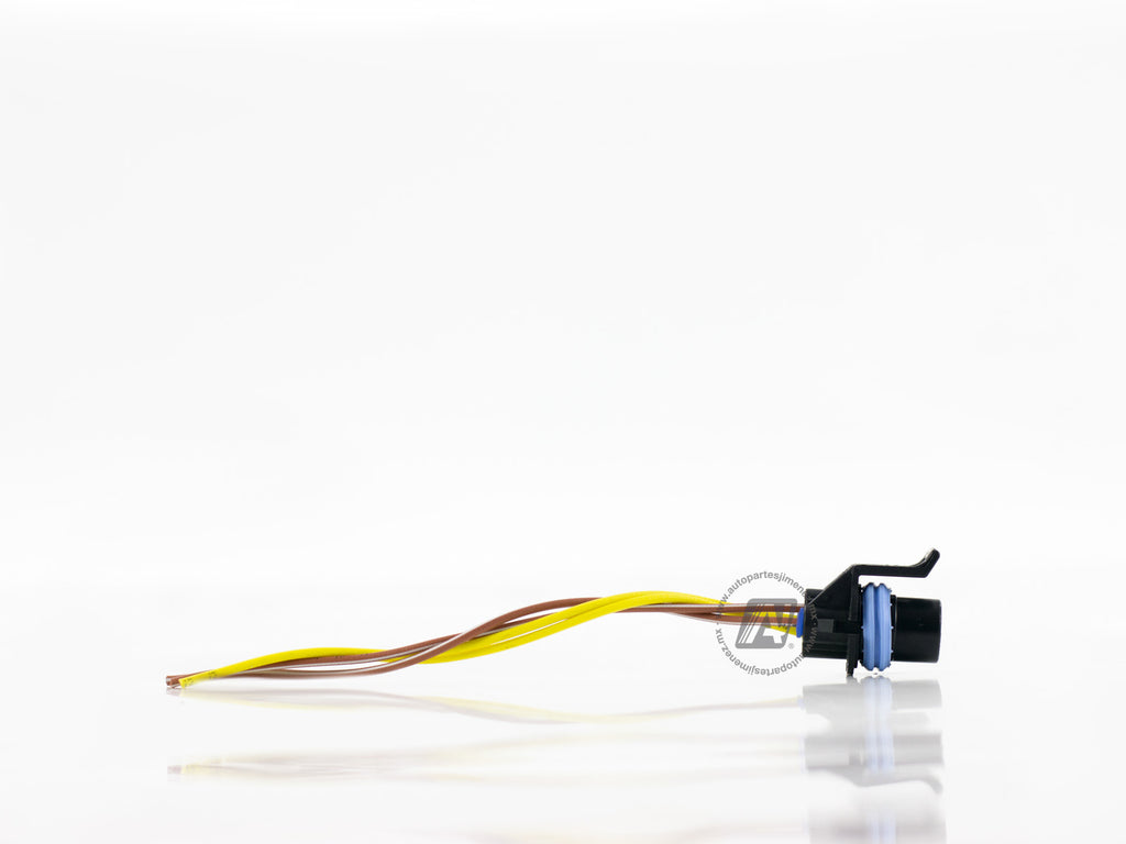 CONECTOR 3TERMINALES BULBO ACEITE CHEVROLE PICKUP COLORADO     REF  S-2472 PS-508