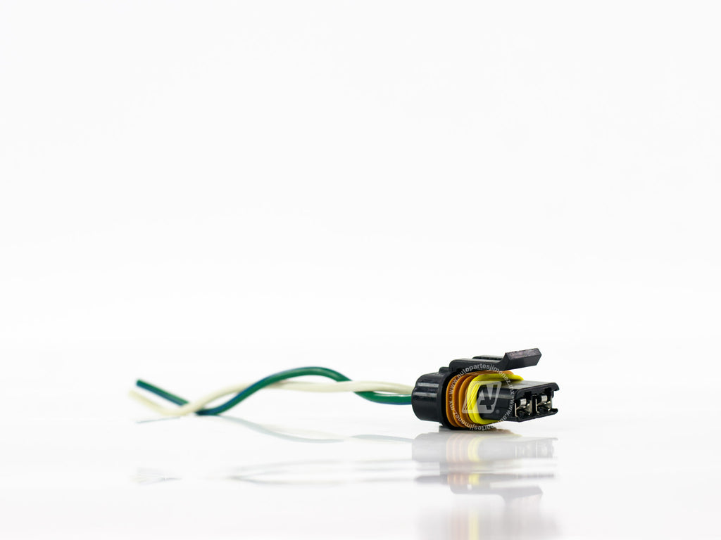 CONECTOR 2TERMINALES  MOTOVENTILADOR CHEVROLET CUTLAS S-568