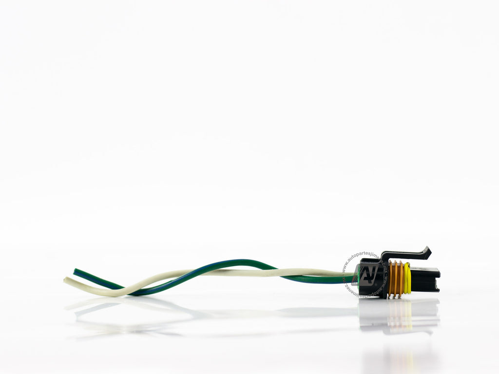 CONECTOR 2TERMINALES  MOTOVENTILADOR CHEVROLET CUTLAS S-568