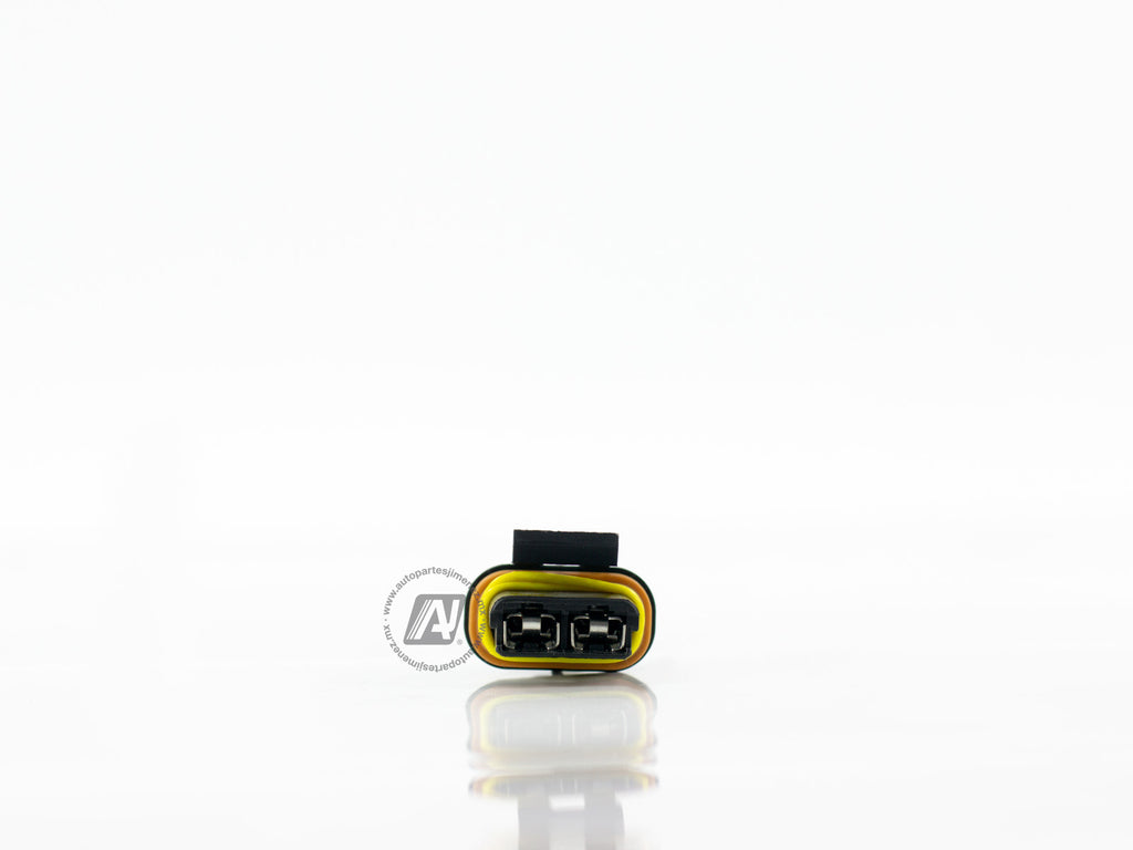CONECTOR 2TERMINALES  MOTOVENTILADOR CHEVROLET CUTLAS S-568