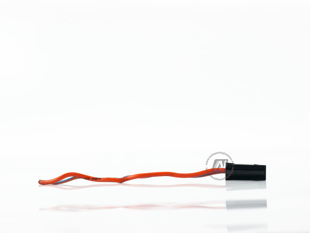 CONECTOR 2TERMINALES  PORTACARBON ALTERNADOR DELCO  S-84