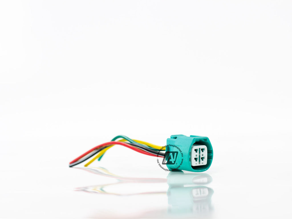 CONECTOR 4TERMINALES REGULADOR ALTERNADOR NIPPONDENSO CUADRADO