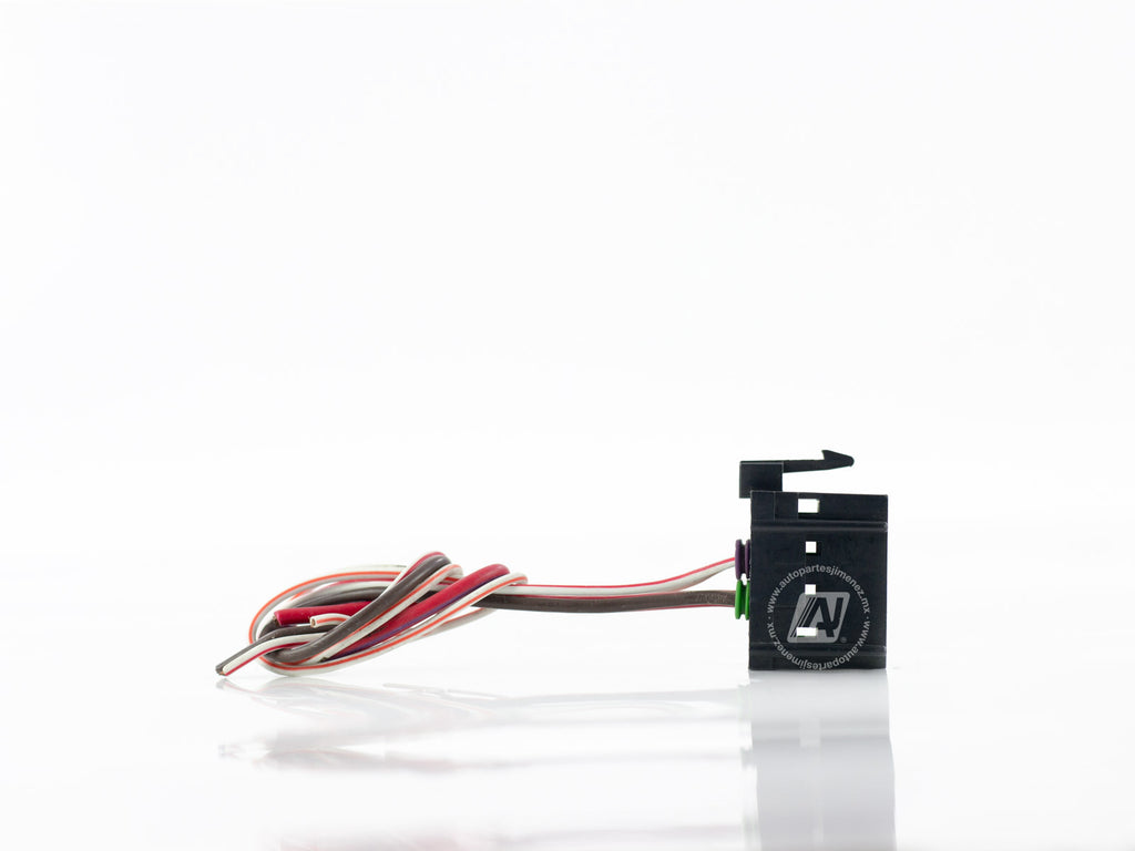 CONECTOR 5TERMINALES RELEY FORD     AJ     REF  S-659  RY-66 RY-68 RY-127 RY-69