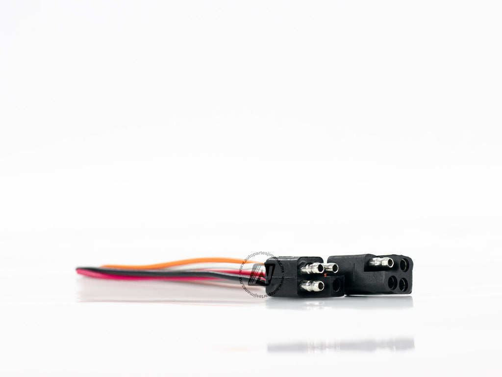 CONECTOR REMOLQUE 4 VIAS
