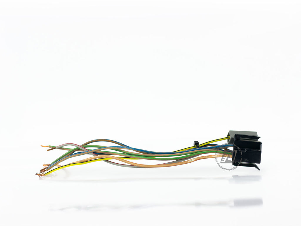 CONECTOR 6TERMINALES  SCANEAR AUTOS FORD S-609