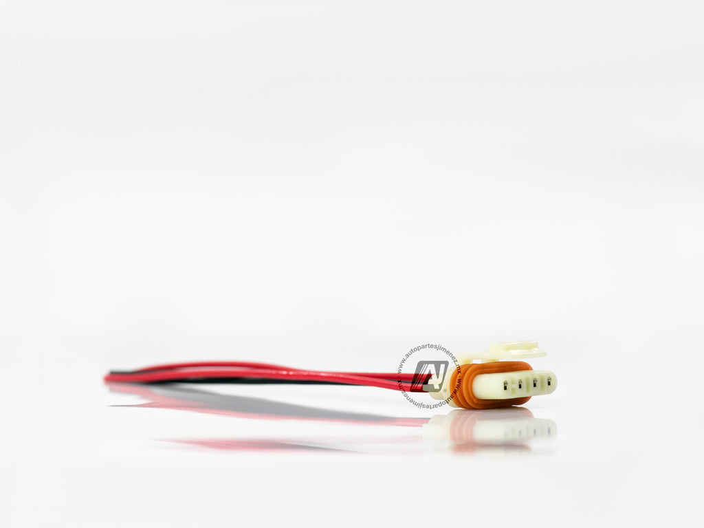 CONECTOR 4TERMINALES BOMBA GASOLINA CHEVROLET OLSDMOBILE     REF  S-1245 C30-177