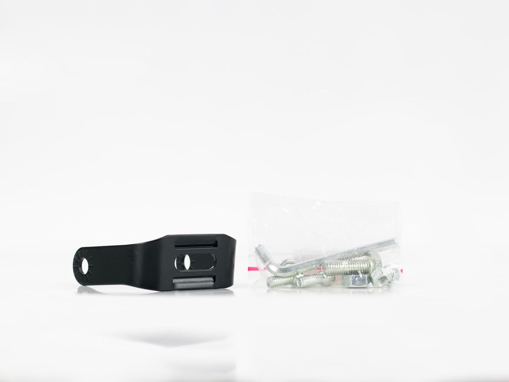 FARO AUXILIAR LED 4 LEDS 16W CUADRADO CON LUPA PIEZA     RACINGTEC